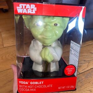 Yoda Star Wars goblet 6” 12oz mug coffee hot chocolate Disney